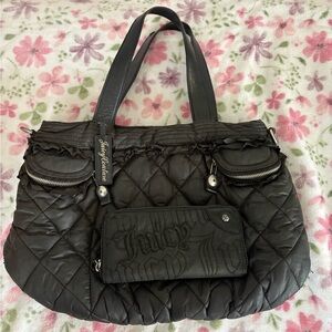Juicy Couture Black Quilted Shoulder Bag with Elegant Design